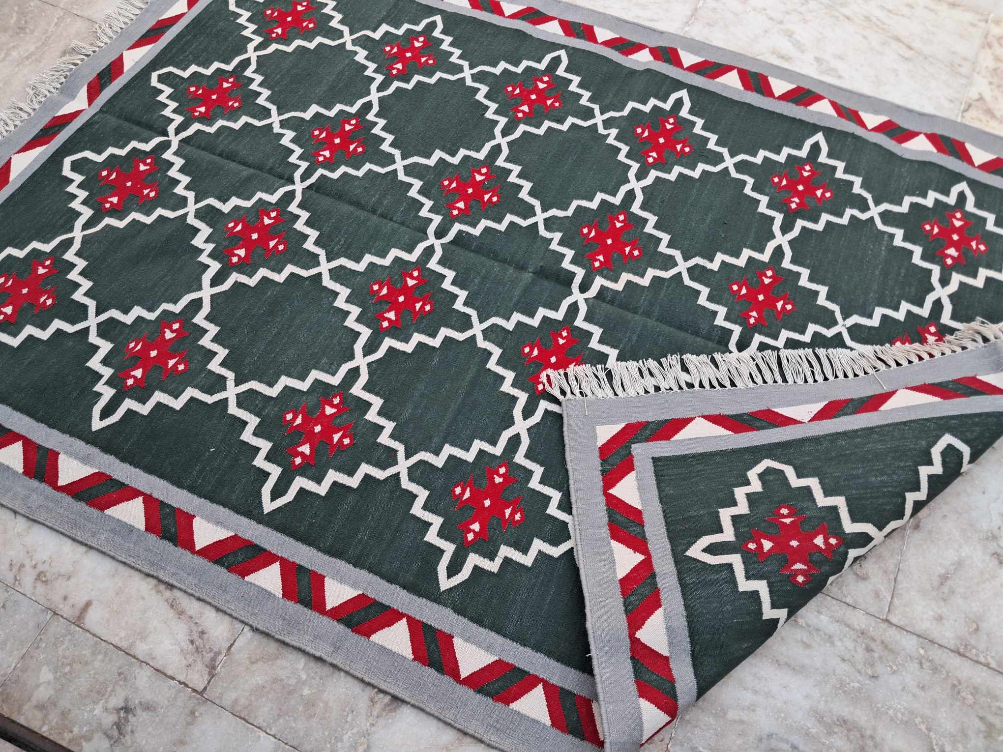 Handwoven Cotton Flatweave Durrie Rug (4x6 ft) | Reversible Artisan Area Carpet (Copy)